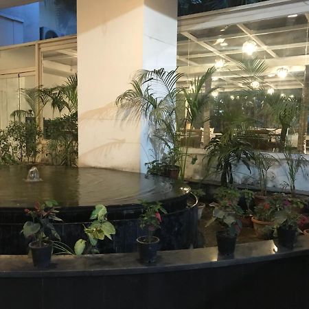 Jukaso Inn Pragati Maidan Нью-Дели Экстерьер фото
