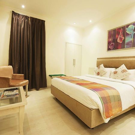 Jukaso Inn Pragati Maidan Нью-Дели Экстерьер фото