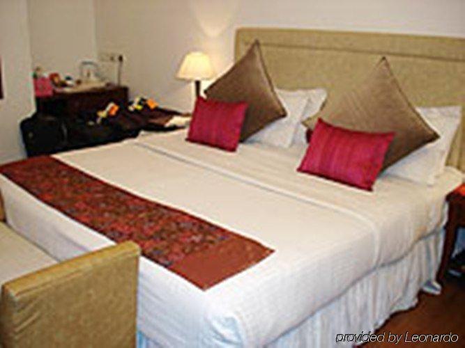 Jukaso Inn Pragati Maidan Нью-Дели Номер фото