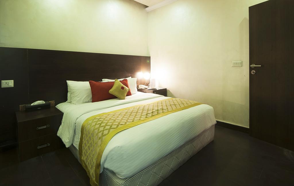 Jukaso Inn Pragati Maidan Нью-Дели Экстерьер фото