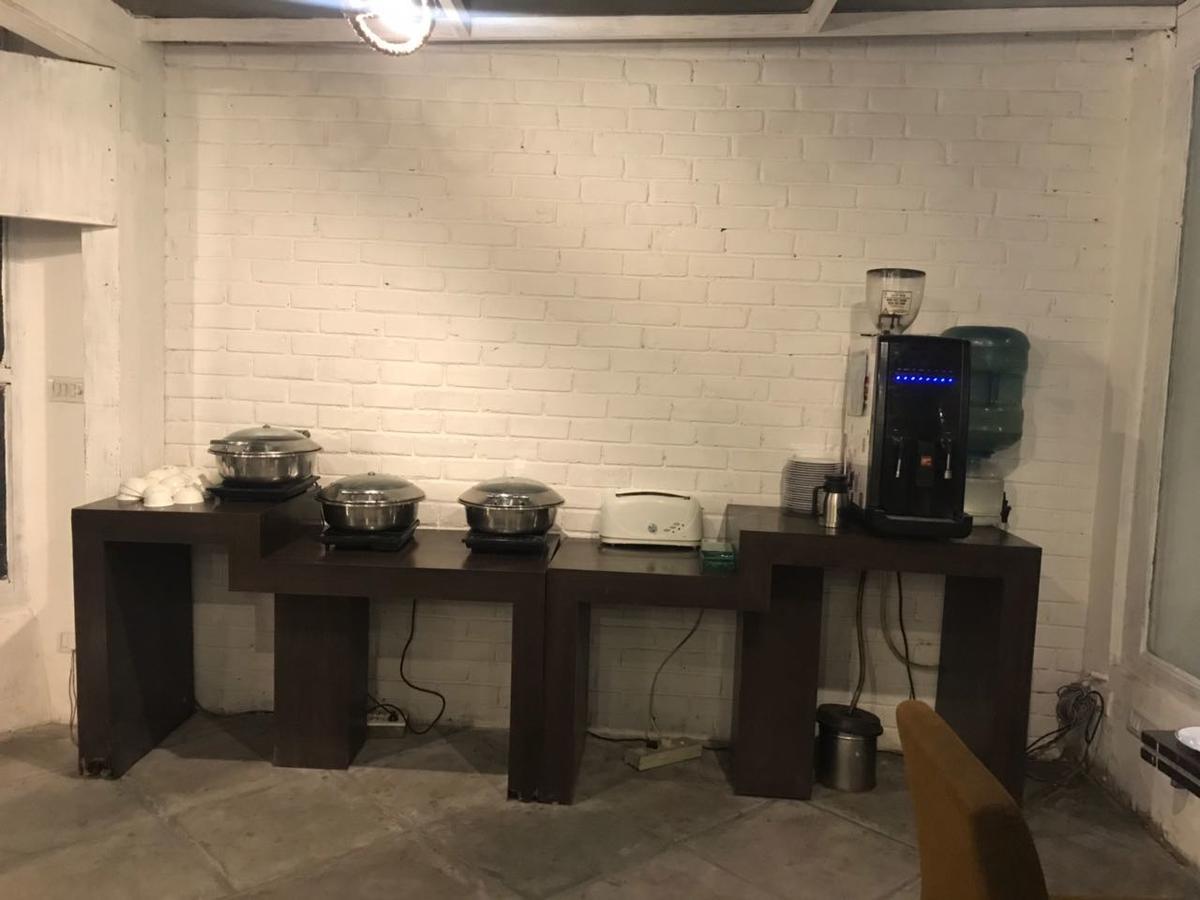 Jukaso Inn Pragati Maidan Нью-Дели Экстерьер фото