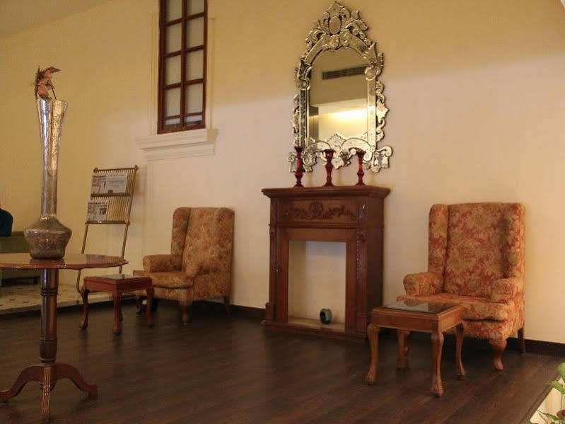 Jukaso Inn Pragati Maidan Нью-Дели Экстерьер фото