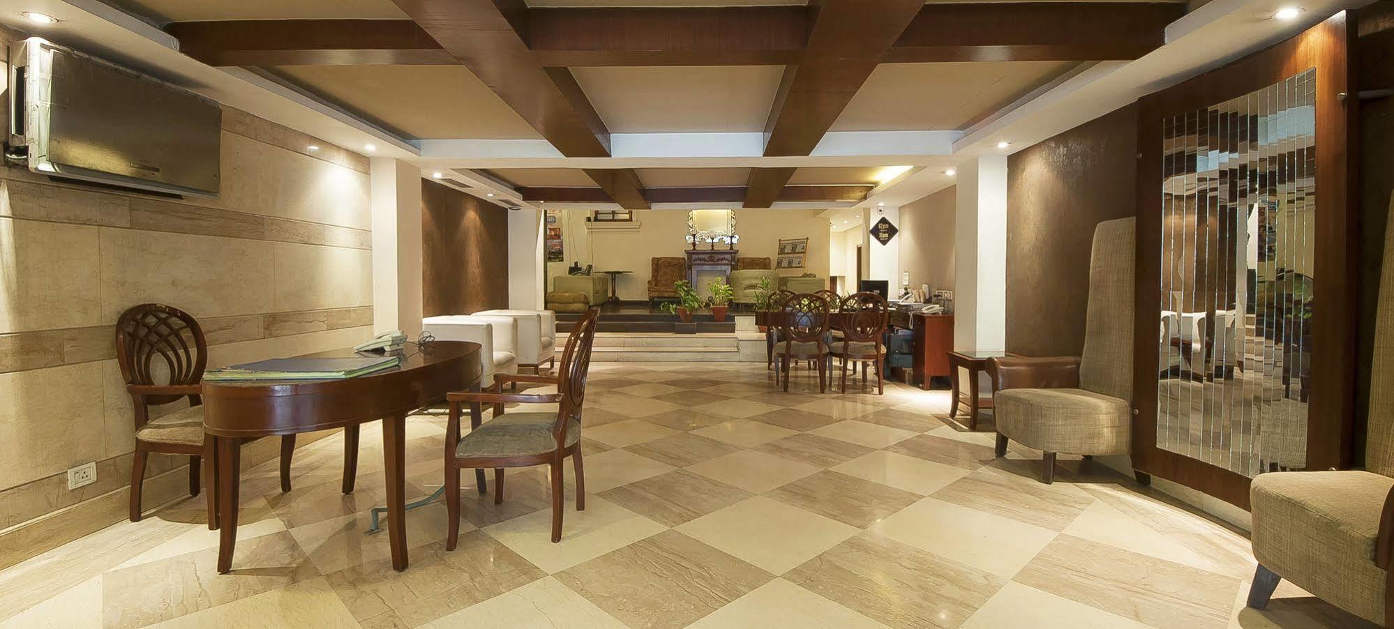 Jukaso Inn Pragati Maidan Нью-Дели Экстерьер фото